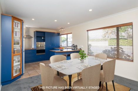 Photo of property in 1 Hanna Place, Havelock North, 4130