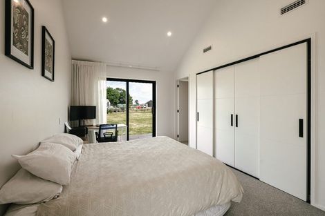 Photo of property in 16 Crown Lane, Rongotea, Palmerston North, 4473