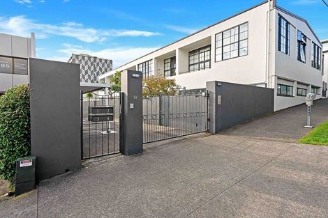Photo of property in 4/19 Crummer Road, Grey Lynn, Auckland, 1021
