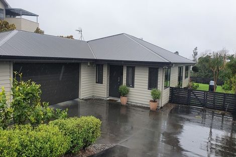 Photo of property in 65 Karamea Street, Whalers Gate, New Plymouth, 4310