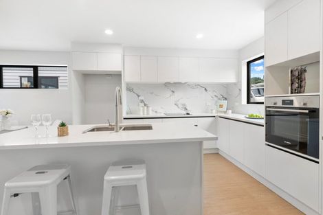 Photo of property in 28a Cape Road, Mangere, Auckland, 2022