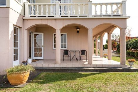 Photo of property in 145a Clarence Street, Hamilton Lake, Hamilton, 3204