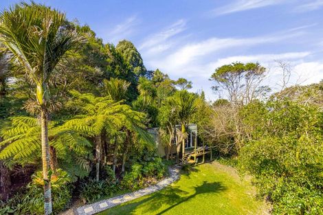 Photo of property in 83 Wood Bay Road, Titirangi, Auckland, 0604