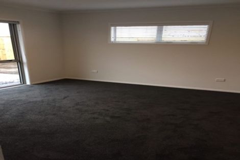 Photo of property in 59 Te Kio Crescent, Papamoa Beach, Papamoa, 3118