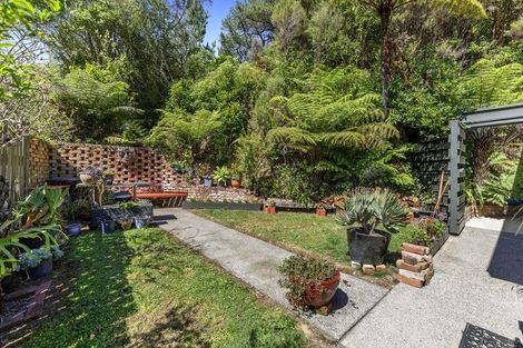 Photo of property in 12 Willcox Grove, Naenae, Lower Hutt, 5011