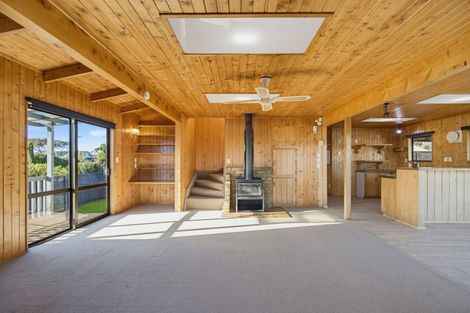 Photo of property in 223 Parkhurst Road, Parakai, 0830