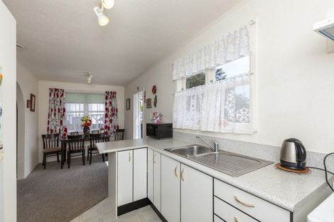 Photo of property in 70 Riwai Street, Paraparaumu, 5032