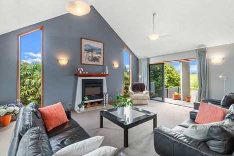 Photo of property in 11 Tonkin Place, Buckland, Pukekohe, 2677