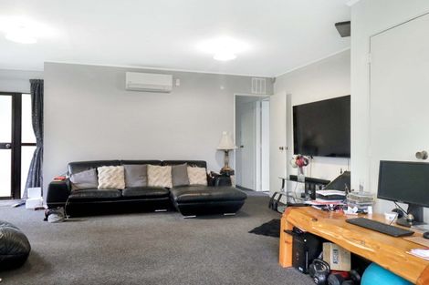 Photo of property in 23b Kennedy Grove, Stokes Valley, Lower Hutt, 5019