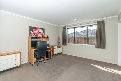 Photo of property in 15 Cole Thomas Place, Huntington, Hamilton, 3210