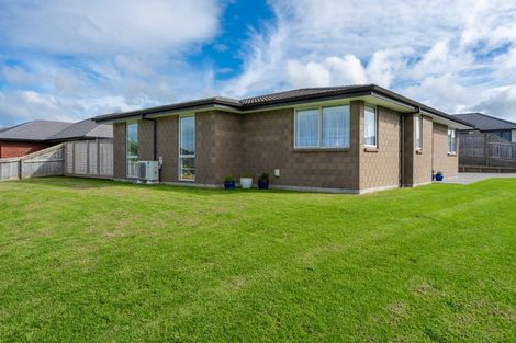 Photo of property in 1 Ohau Crescent, Tikipunga, Whangarei, 0112
