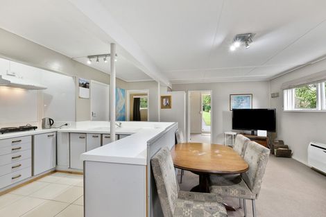 Photo of property in 27 Hinaki Street, Inner Kaiti, Gisborne, 4010