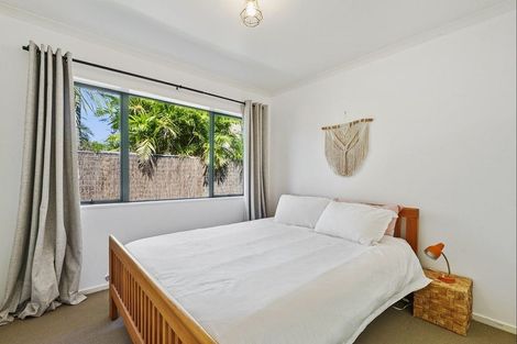 Photo of property in 4c Allison Avenue, Mount Maunganui, 3116