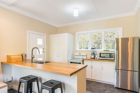 Photo of property in 104 Akatarawa Road, Birchville, Upper Hutt, 5018