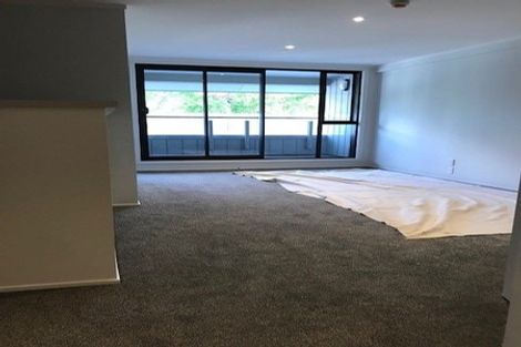 Photo of property in 10a/30 Westward Ho, Glen Eden, Auckland, 0602