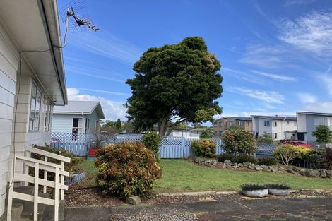 Photo of property in 174 Wordsworth Road, Manurewa, Auckland, 2102