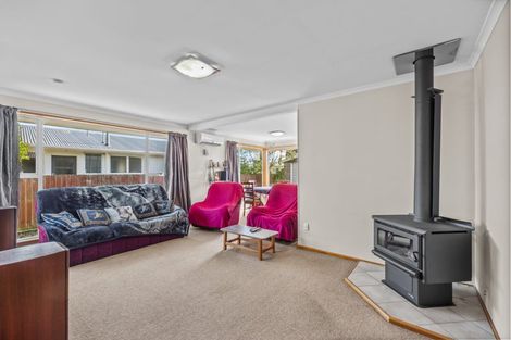 Photo of property in 4 Royalist Avenue, North New Brighton, Christchurch, 8083