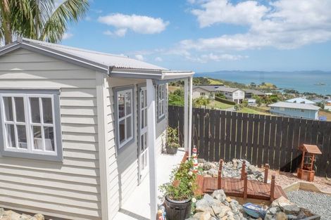 Photo of property in 11 Midgard Road, Coopers Beach, 0420