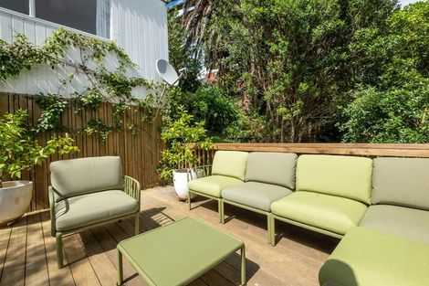 Photo of property in 2/35a Rangatira Road, Beach Haven, Auckland, 0626