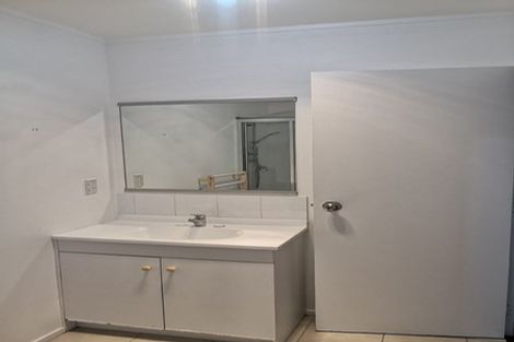 Photo of property in 551 Richardson Road, Mount Roskill, Auckland, 1041