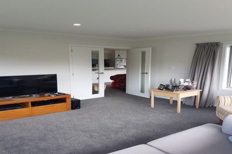 Photo of property in 56 Resolution Drive, Whitby, Porirua, 5024