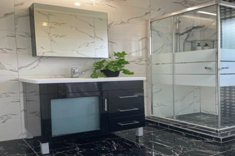 Photo of property in 1/93 Coronation Road, Mangere Bridge, Auckland, 2022