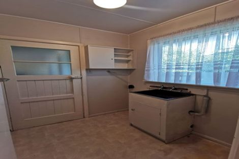 Photo of property in 2/11 Manor Place, Bryndwr, Christchurch, 8053