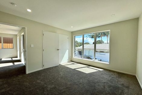 Photo of property in 118 Pigeon Mountain Road, Half Moon Bay, Auckland, 2012