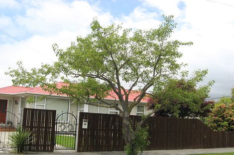 Photo of property in 22 Flay Crescent, Burnside, Christchurch, 8053