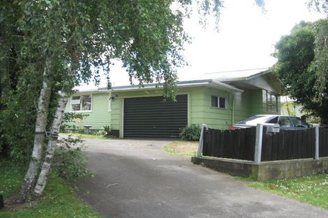Photo of property in 15 Jupiter Street, Rosehill, Papakura, 2113