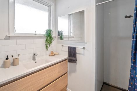 Photo of property in 50 Gould Crescent, Woolston, Christchurch, 8023