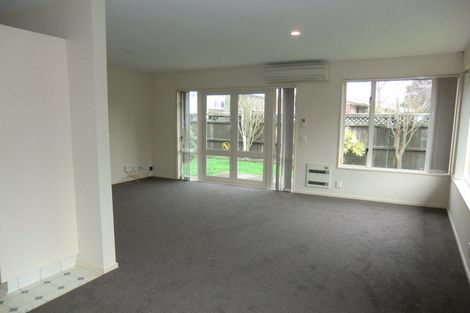 Photo of property in 4/30 Newnham Terrace, Upper Riccarton, Christchurch, 8041
