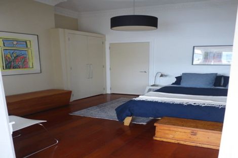 Photo of property in 68 Hawker Street, Mount Victoria, Wellington, 6011