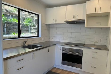 Photo of property in 2/25 Invercargill Drive, Kelson, Lower Hutt, 5010