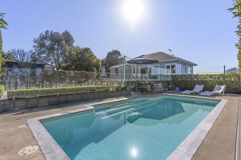 Photo of property in 1 Cassino Street, Bayswater, Auckland, 0622