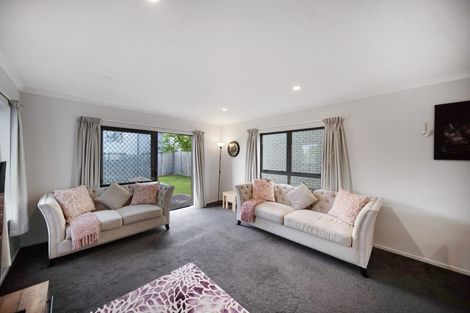 Photo of property in 5 Apa Street, Weymouth, Auckland, 2103
