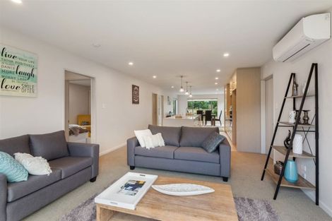 Photo of property in 3 Glenbarr Lane, Broomfield, Christchurch, 8042