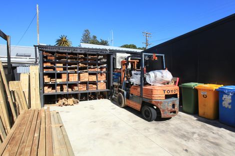 Photo of property in 1 Wallis Lane, Orewa, 0931