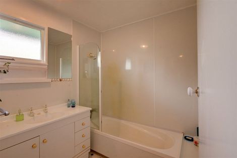 Photo of property in 20a Swindells Road, Waikuku Beach, 7473