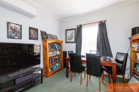 Photo of property in 61 Oxford Street, South Dunedin, Dunedin, 9012