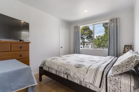 Photo of property in 371 Bucklands Beach Road, Bucklands Beach, Auckland, 2012