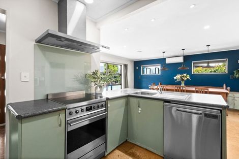 Photo of property in 105 Middle Road, Havelock North, 4130