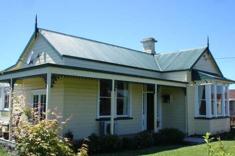 Photo of property in 40 Parsonage Road, Waimate, 7924