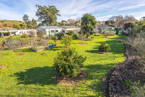 Photo of property in 30 Convent Road, Otaki, 5512