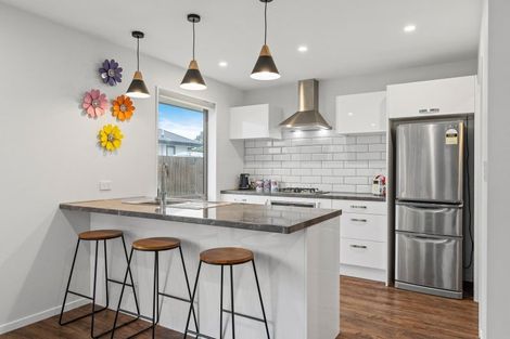 Photo of property in 33 Cressy Place, Darfield, 7510