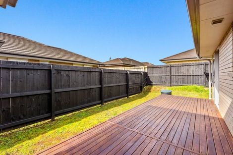 Photo of property in 17 Perla Road, Pukekohe, 2120