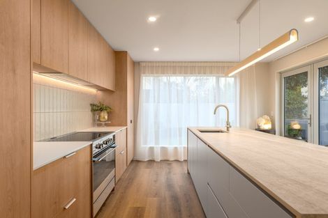 Photo of property in 92a Jeffreys Road, Fendalton, Christchurch, 8052