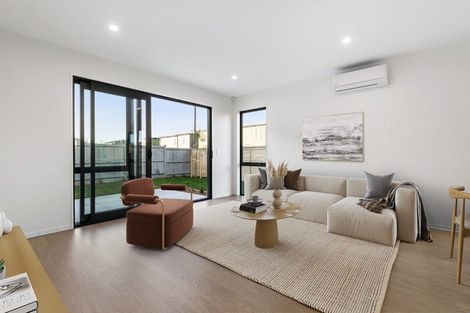 Photo of property in 6 Verde Lane, Rosehill, 2113