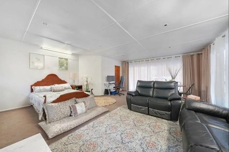 Photo of property in 65 Golding Road, Pukekohe, 2677