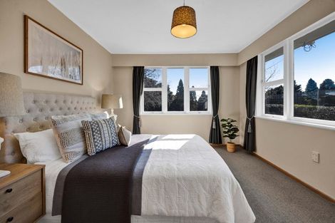 Photo of property in 211 Frankley Road, Frankleigh Park, New Plymouth, 4310